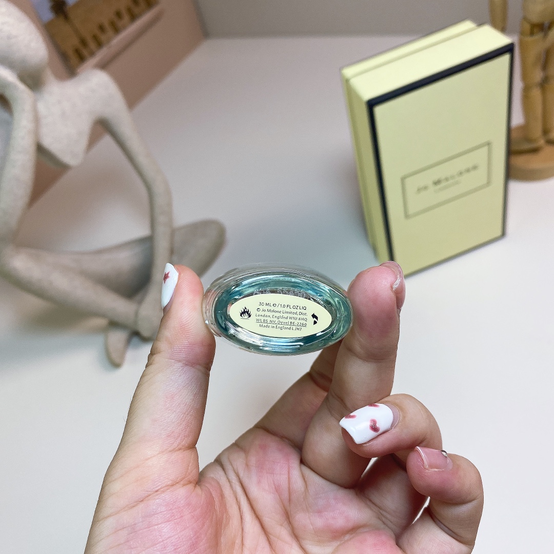 Jo Malone perfume